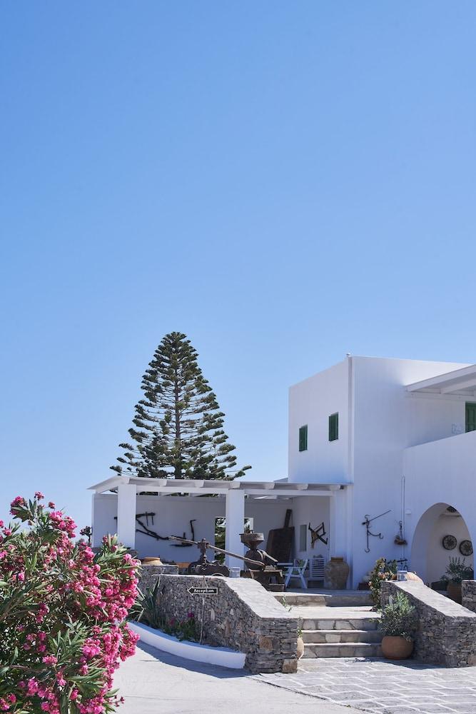 Glarakia Studios Adamantas  ภายนอก รูปภาพ